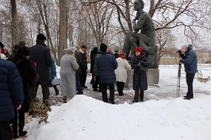 В Овстуге отметили 215-летие со дня рождения Ф. И. Тютчева